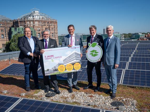 5 Jahre Smart Campus, Photovoltaikanlage am Dach